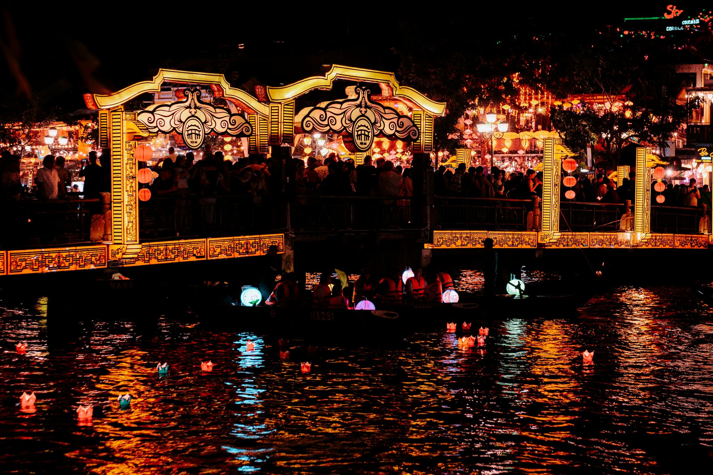 Vietnam — photograph 1
